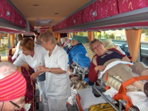 zieken ambulancebus-binnen wp
