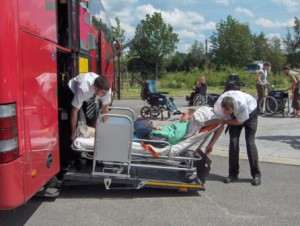 zieken ambulancebus-lift wp